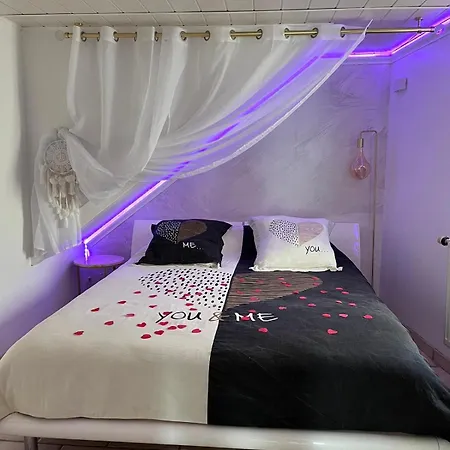 Au Fil De L' Eau Apartment